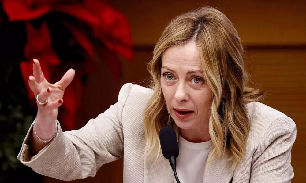 Μελόνι: Προβλέπει ανάπτυξη της οικονομίας κόντρα στις εκτιμήσεις της Κομισιόν